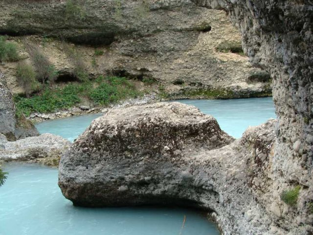 Каньон реки Аксу