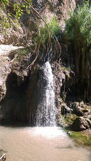 vodopad grota karaungur