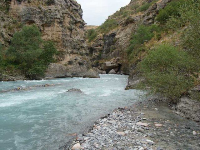 Каньон реки Аксу